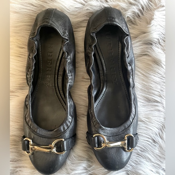 Burberry Black Flat with Gold Horse Bridle Bit Detail - Picture 2 of 13